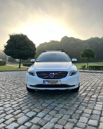 Volvo XC 60 cena 105000 przebieg: 150000, rok produkcji 2015 z Trzebnica małe 56